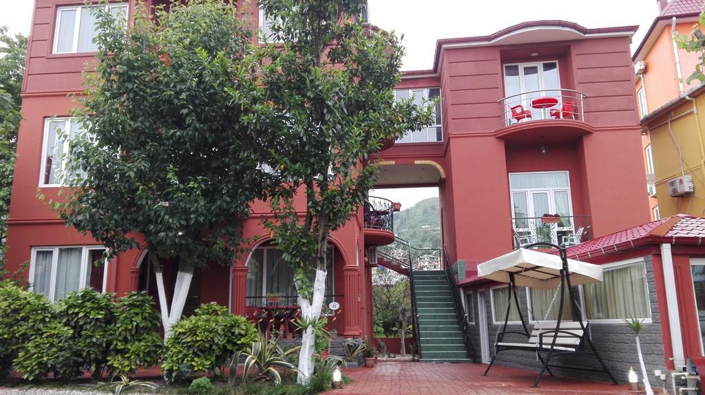 גוניו Gold Guest House מראה חיצוני תמונה