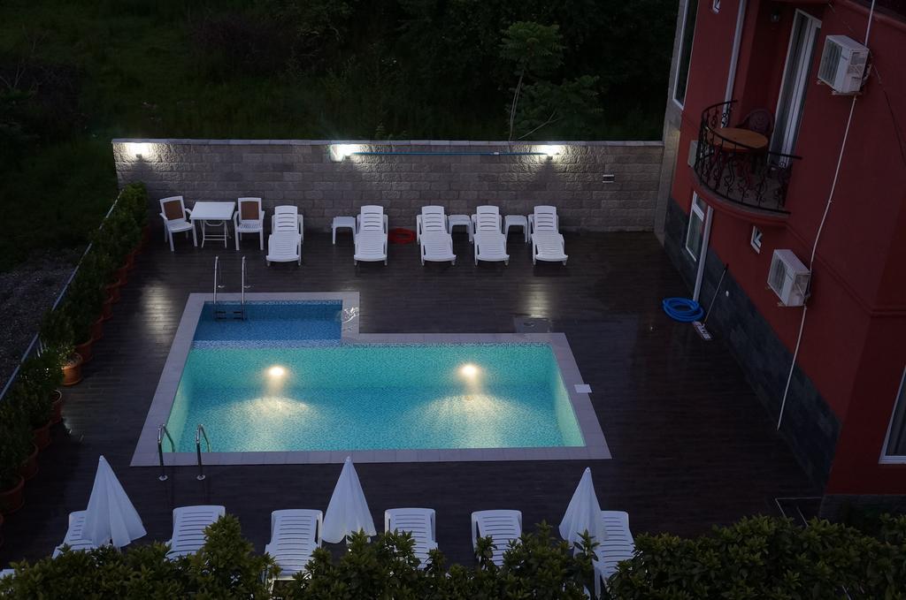 גוניו Gold Guest House מראה חיצוני תמונה