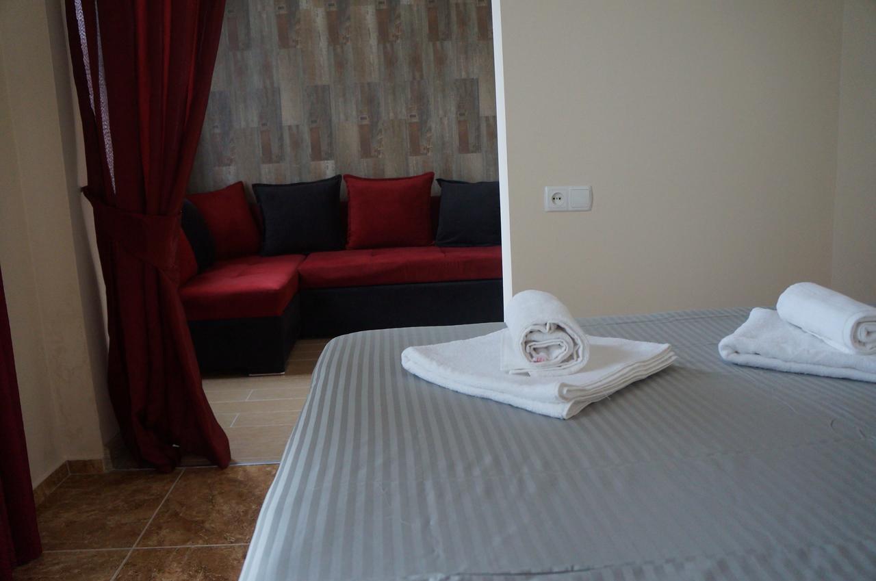 גוניו Gold Guest House מראה חיצוני תמונה
